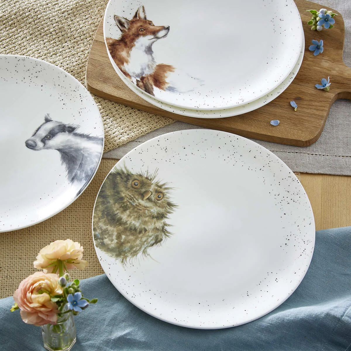 Royal Worcester Wrendale Designs Coupe Dinner Plate (Badger, Hedgehog, Fox, Owl) Set Of 4 3 Royal Worcester Wrendale Designs Coupe Dinner Plate (Badger, Hedgehog, Fox, Owl) Set Of 4 - Image 3