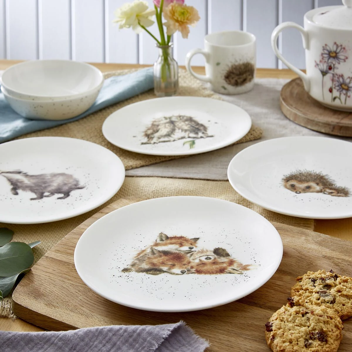 Royal Worcester Wrendale Designs Coupe Side Plate (Badger, Hedgehog, Fox, Owl) Set Of 4 3 Royal Worcester Wrendale Designs Coupe Side Plate (Badger, Hedgehog, Fox, Owl) Set Of 4 - Image 3