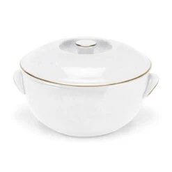Royal Worcester Classic Gold Round Covered Deep Dish 1.1 Ltr