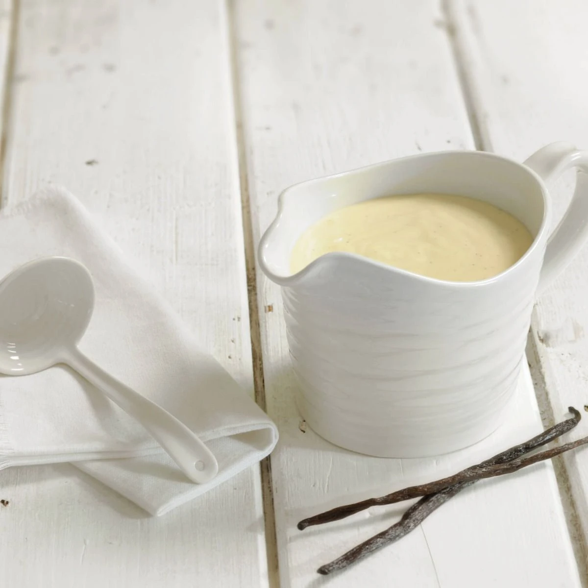 Sophie Conran For Portmeirion Sauce Jug & Mini Ladle 2 Sophie Conran For Portmeirion Sauce Jug & Mini Ladle - Image 2