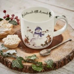 Royal Worcester Wrendale Designs Gathered All Around Snowman Mug